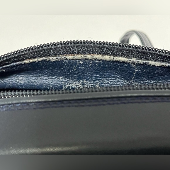 GUCCI GG Supreme Barrel Denim Micro
Guccissima Print shoulder bag - Picture 15 of 16